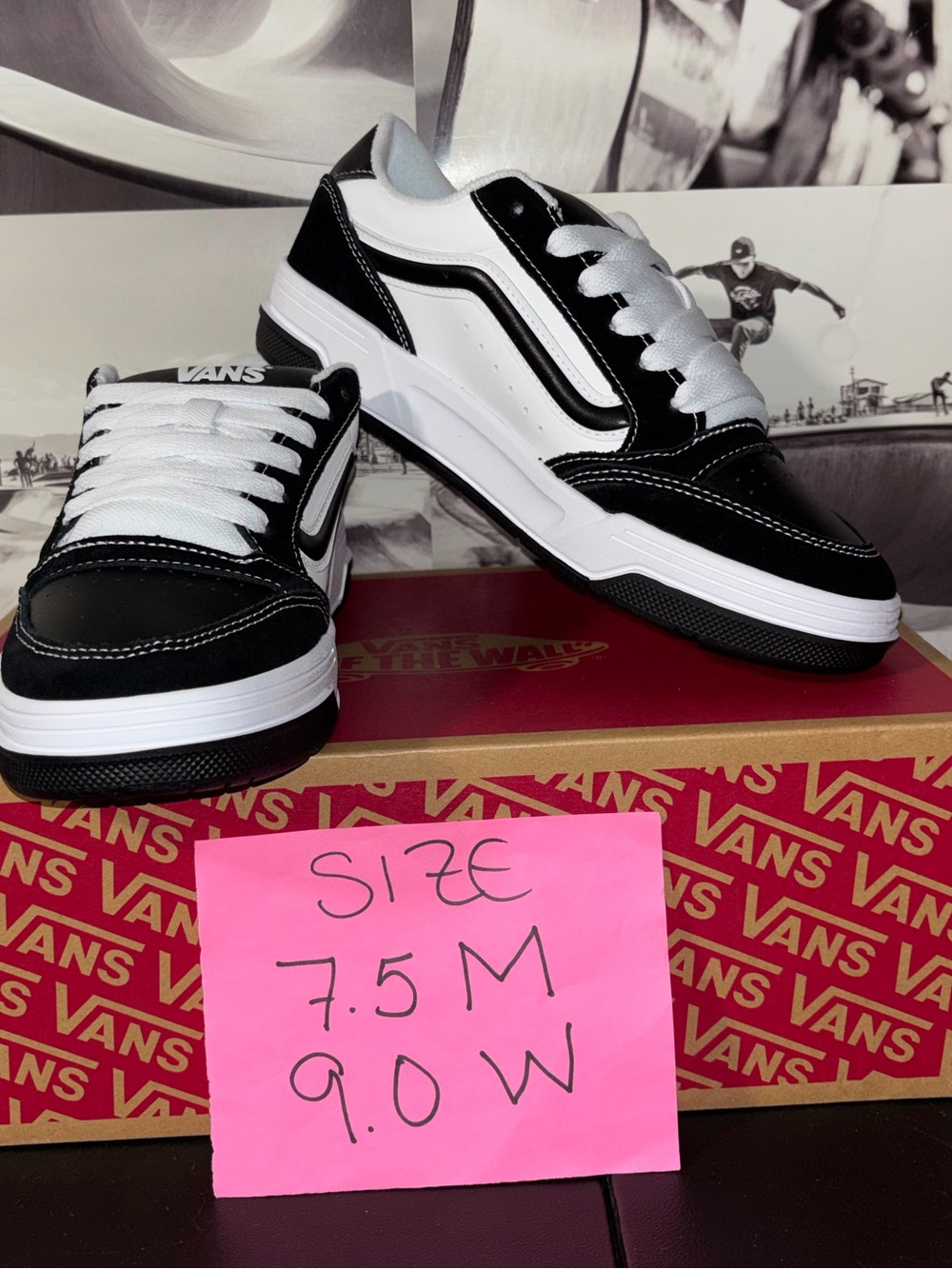 Vans Hylane sz 7.5 Men’s 9.0 Woman